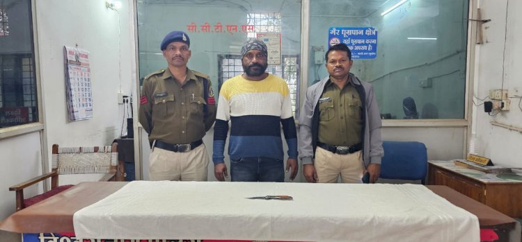 CG - गुण्डा बदमाश ने प्रार्थी को शहर का दादा बताकर अश्लील गाली गलौच किया, प्रार्थी को चोट पहुयाया और जान से मारने की धमकी दिया, गुण्डा बदमाश कोतवाली पुलिस ने किया गिरफ्तार...