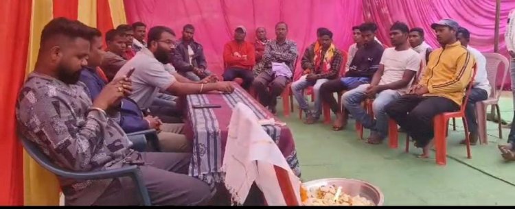 CG - कोंडागांव मे 9 दिसंबर को नरेन्द्र भवानी छत्तीसगढ़ युवा मंच मसीही मानने वालों के ऊपर हों रहे अत्याचार के खिलाफ रोक कार्यवाही हेतू एवं कब्रिस्तान जैसी मांगो कों लेकर करेंगा न्याय हक संवैधानिक आंदोलन प्रदर्शन...
